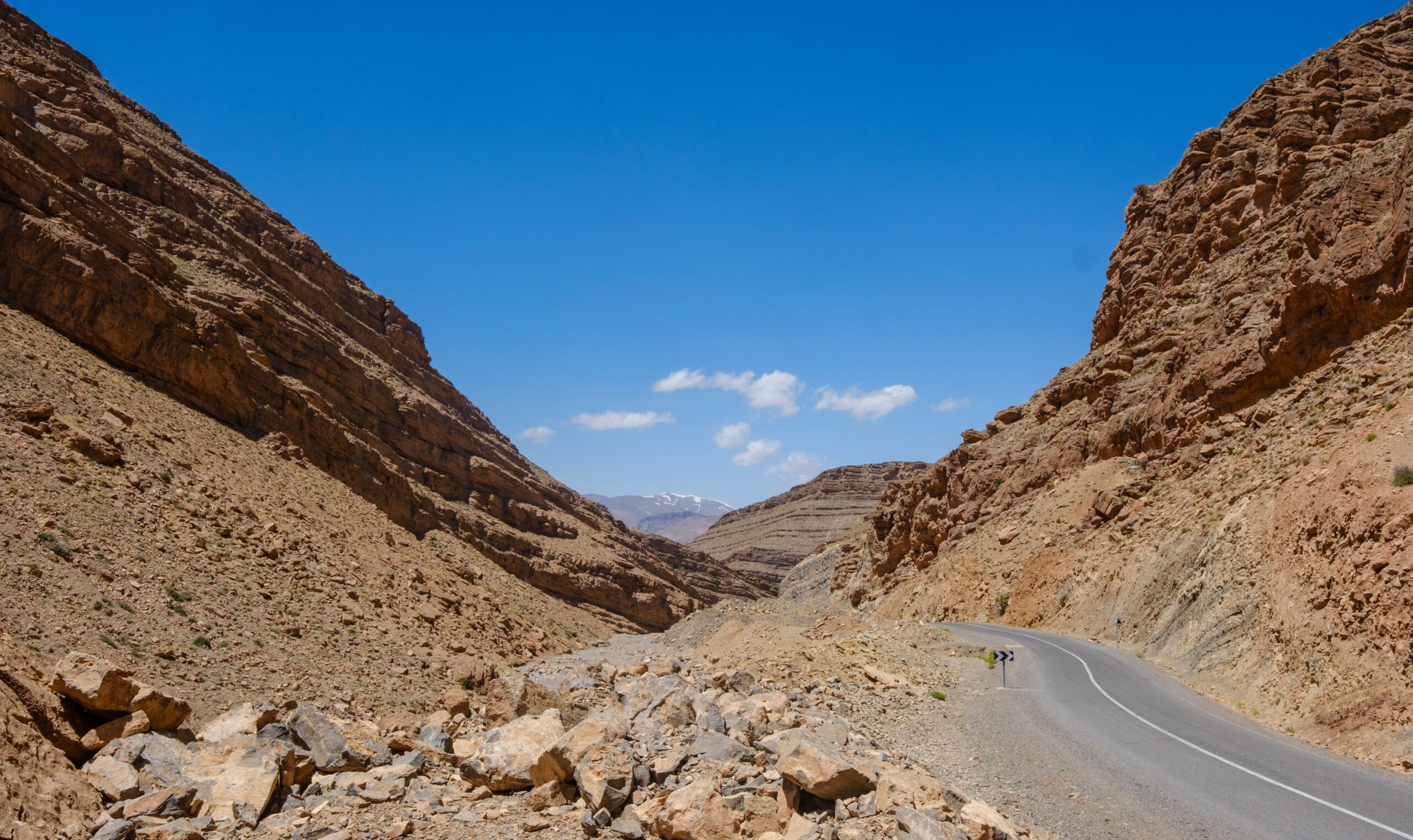 Camino hacia las dunas de Agafay